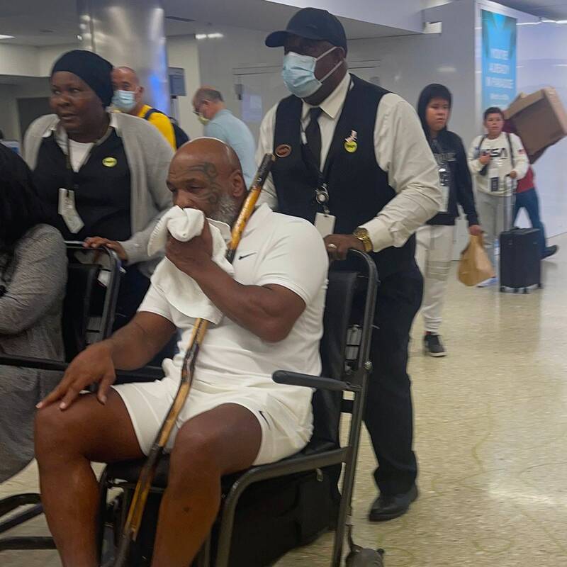 علت ویلچرنشینی قهرمان افسانهای +عکس