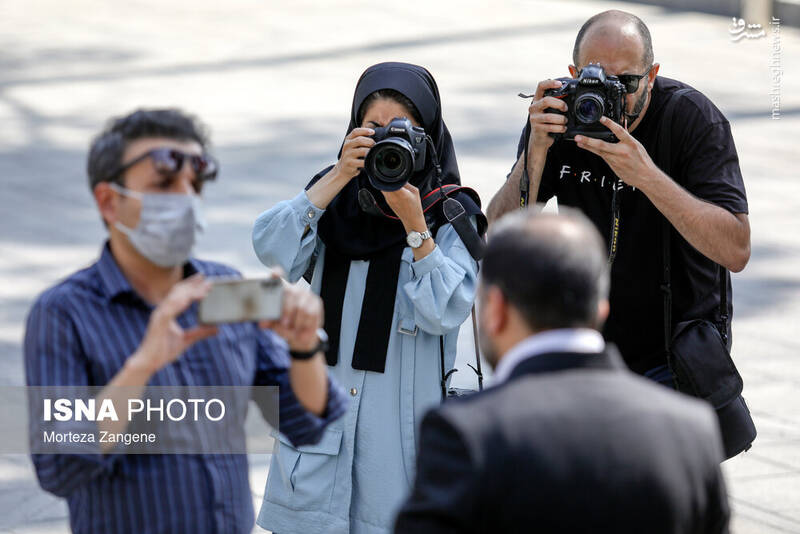 عکس/ اعضای هیأت دولت در جمع خبرنگاران