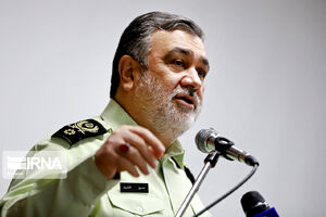 مردم صف خود را از اغتشاشگران جدا کردند / امنیت مردم خط قرمز پلیس