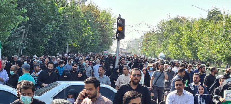 راهپیمایی مردم تهران در محکومیت اقدامات اغتشاشگران/ قدردانی ملت ایران از نیروی انتظامی +عکس و فیلم