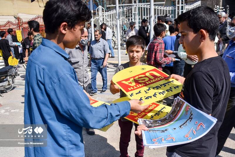 عکس/ حضور گسترده مردم بجنورد علیه اغتشاشات