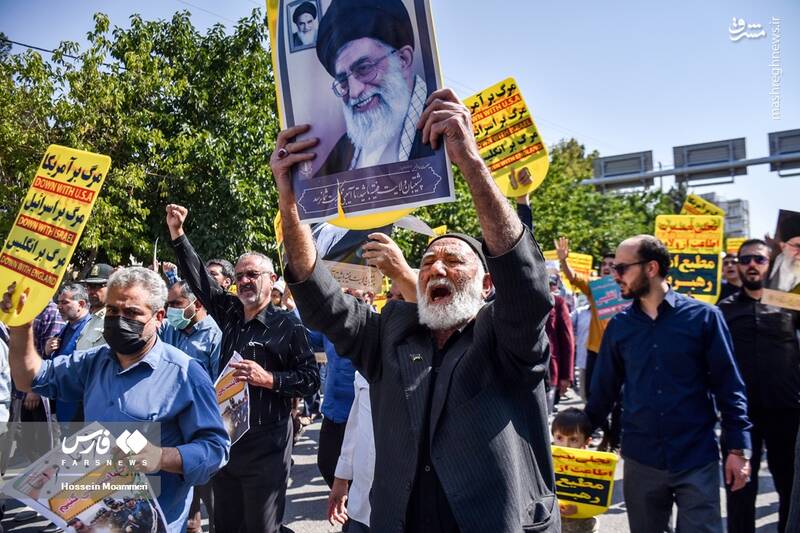 عکس/ حضور گسترده مردم بجنورد علیه اغتشاشات