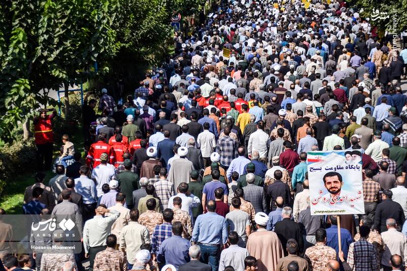 عکس/ حضور گسترده مردم بجنورد علیه اغتشاشات