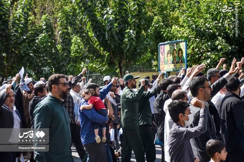 عکس/ حضور گسترده مردم بجنورد علیه اغتشاشات