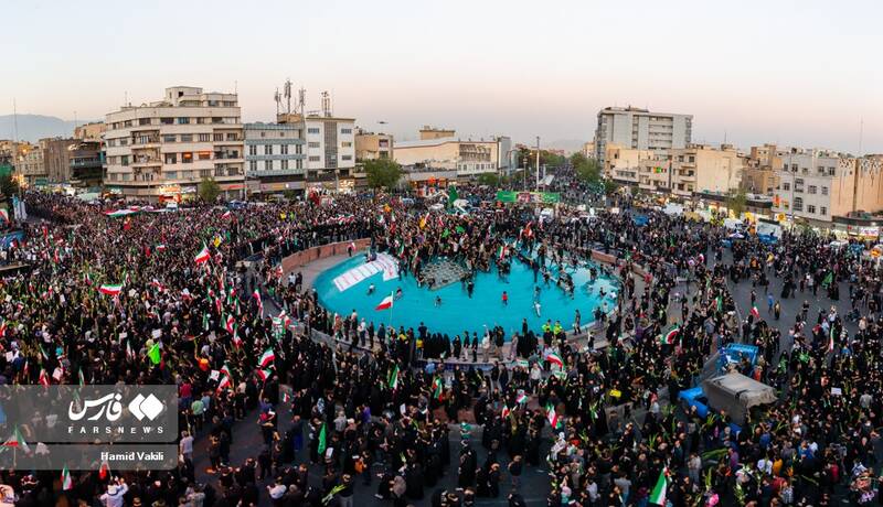 سیل میلیونی جمعیت در محکومیت اغتشاشات؛ دریغ از یکعکس در BBC