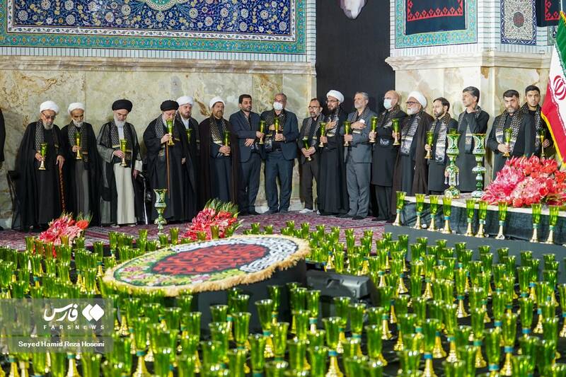 مراسم خطبه خوانی در شب شهادت امام رضا علیه السلام