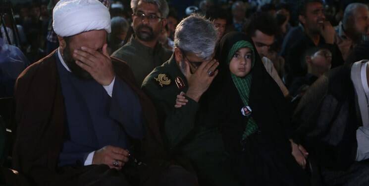 بی بند و باری یک نوع جنگ است/ در برابر دشمن نباید منفعل بود