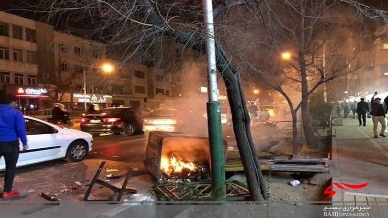 روایت یک آشوب و نسل پنجمیهای فهمیدهتر از خواص جامعه