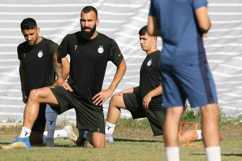 بازگشت سه بازیکن به تمرین استقلال +عکس