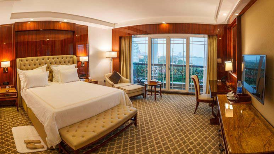 مقایسه هتلهای لوکس کیش؛ شایگان، ترنج، داریوش