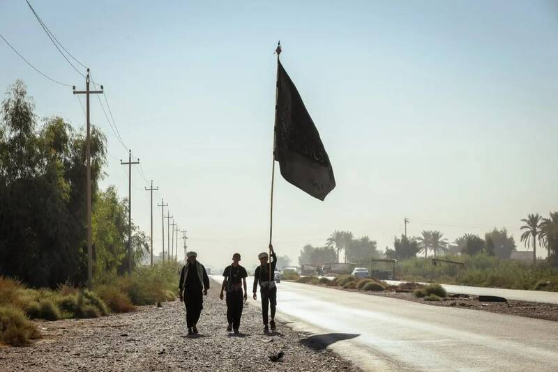 پیادهروی مردم عراق به سوی سامرا+عکس و فیلم