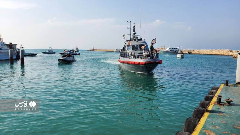 تشییع باشکوه شهید مدافع امنیت در قشم +عکس