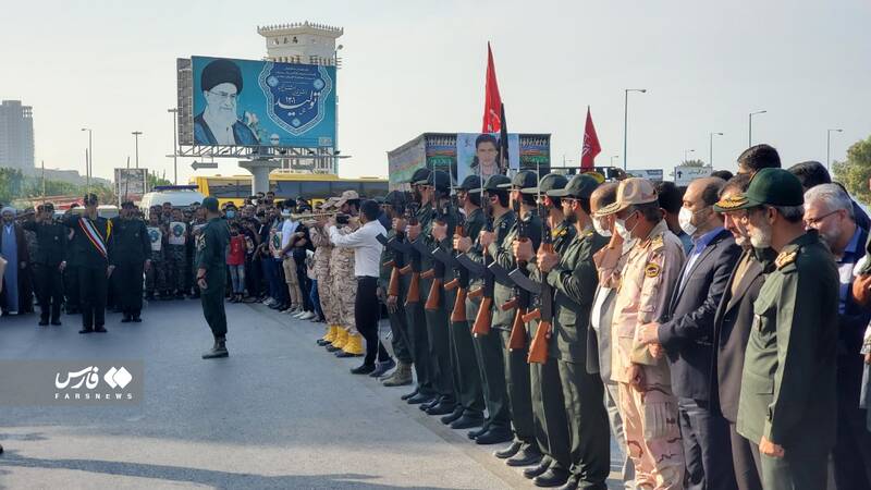 تشییع باشکوه شهید مدافع امنیت در قشم +عکس