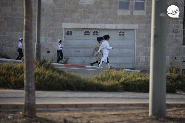 قدس به پادگان نظامی تبدیل شد/یورش شهرکنشینان به مسجدالاقصی+ فیلم