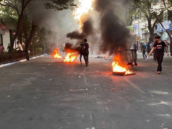 وزیر اقتصاد سابق در صف اغتشاشگران! / آن دانشجویان فحاش را این صحبتها تربیت کرده است 3