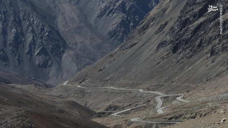 عکس/ یکی از خطرناکترین جادههای جهان