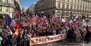 معترضان فرانسوی، خروج از ناتو را فریاد زدند+فیلم