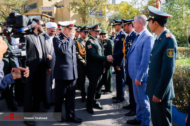 عکس/ نشست فرماندهی کل انتظامی کشور با وابستگان نظامی