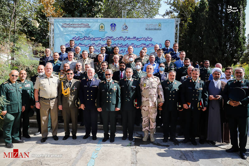 عکس/ نشست فرماندهی کل انتظامی کشور با وابستگان نظامی