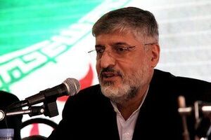 وقتی رییس فیفا جانباز چوار را در آغوش گرفت چه گفت؟ پولادگر: جدایی سیاست از ورزش غربیها شعار است / وقتی رییس فیفا جانباز چوار را در آغوش گرفت چه گفت؟