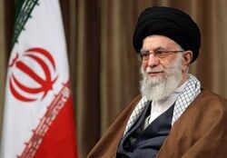 نامه 3 هزار معلم به رهبر انقلاب؛ دسیسههای هویتی دشمنان را ناکام میگذاریم