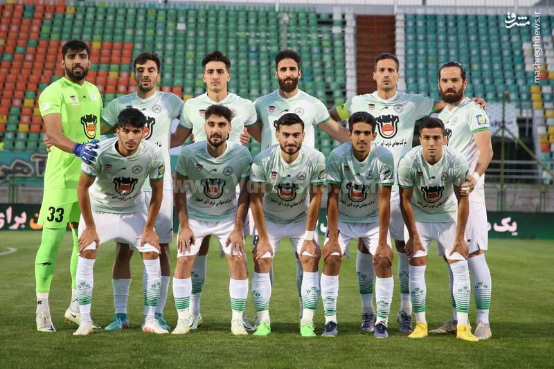 گلبهخودی سبزپوشان اصفهانی را ذوب کرد/ استقلال همسایه پرسپولیس شد