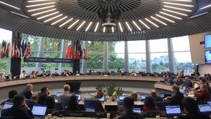 پارلمان اروپا یا تریبون ایران ستیزان و تجزیه طلبان؟ پارلمان اروپا یا تریبون ایران ستیزان و تجزیه طلبان؟