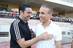 هدیهای که استقلال و پرسپولیس به نکونام دادند هدیهای که استقلال و پرسپولیس به نکونام دادند