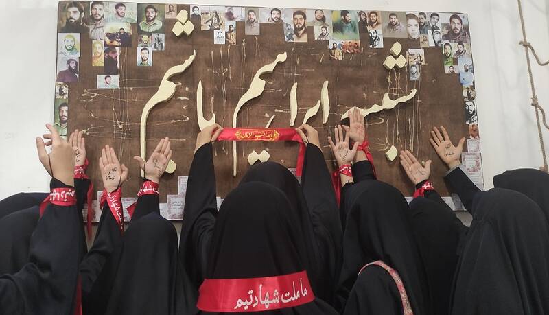 دختران انقلاب برای ایران پدر میدهند اما روسری نه/پیام شنیدنی دهه هشتادیها برای اغتشاشگران +عکس و فیلم