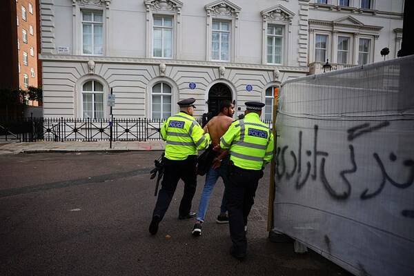 وقتی اتحادیه اروپا به ابزار پوسیده تحریم متوسل میشود 6