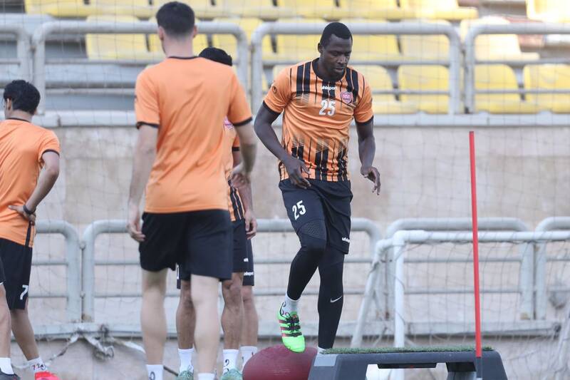 مهاجم سرخپوشان اختصاصی تمرین کرد +عکس