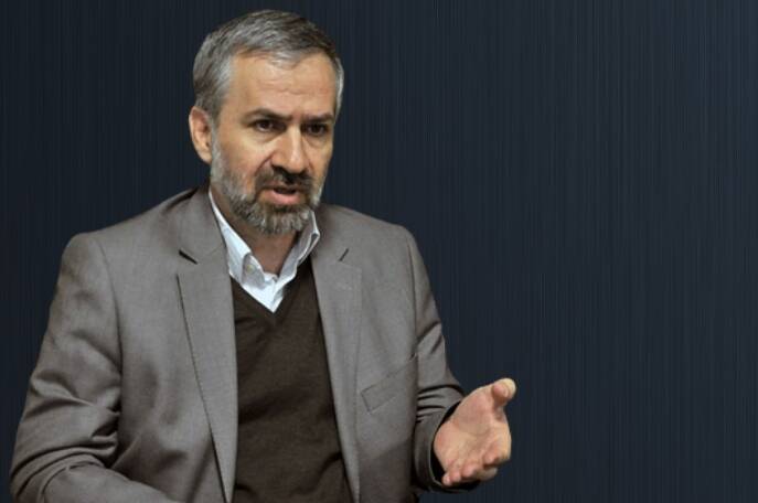 فتحاللهی: اپوزسیون از پس خودش برنمیآید، چه برسد به انقلاب