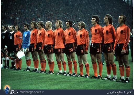 قدرت نمایی آلمان ها با بمب افکن/ اولین جام جهانی با شکل جدید هم سیاسی شد +عکس