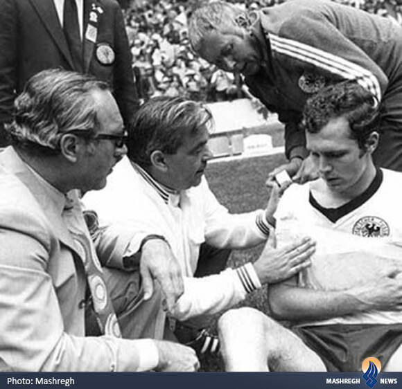 یک اتفاق بی نظیر و ماندگار در «بازی قرن» +عکس و فیلم