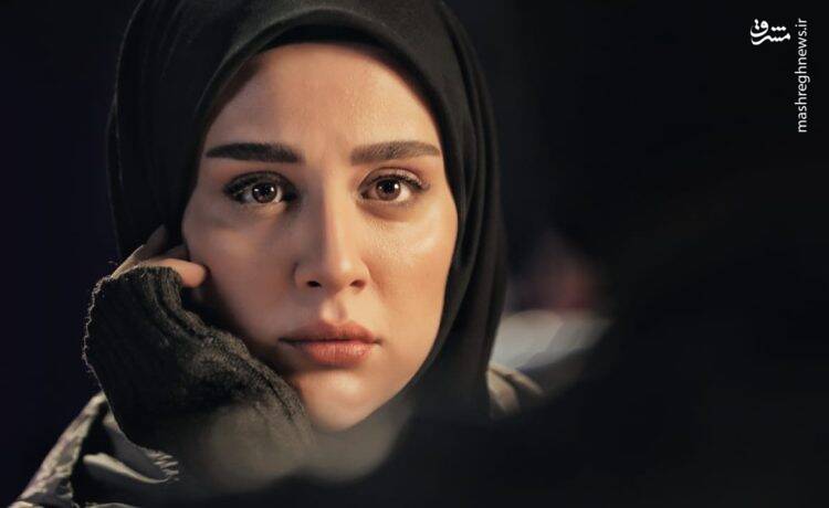 «بی همگان»؛ استمرار دژاووی همیشگی دخترپولدار و پسر فقیر 4