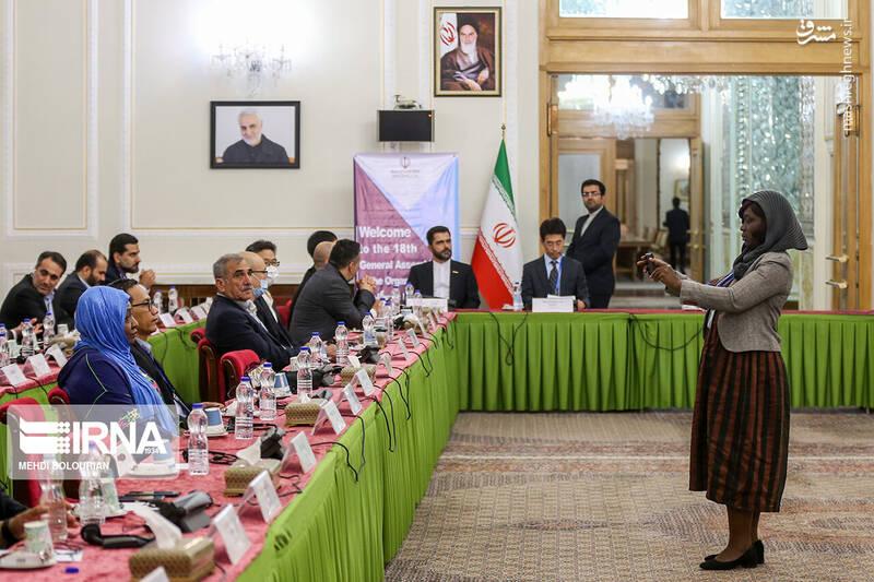 عکس/ دیدار اعضای اوآنا با وزیر امور خارجه