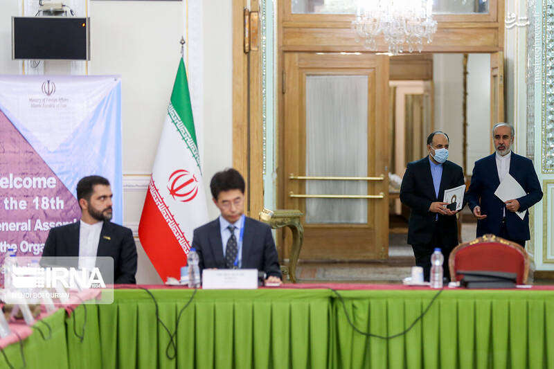 عکس/ دیدار اعضای اوآنا با وزیر امور خارجه