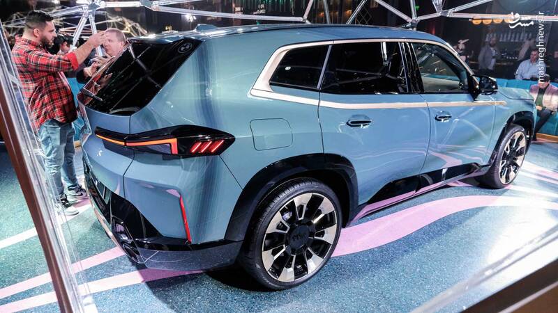 هیولای شاسی بلند بی ام و +عکس