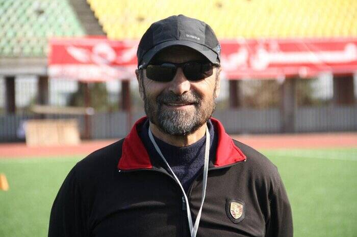 آسیبشناسی کیفیت لیگ برتر فوتبال توسط چراغپور؛ یک دهه از فوتبال روز دنیا عقب هستیم