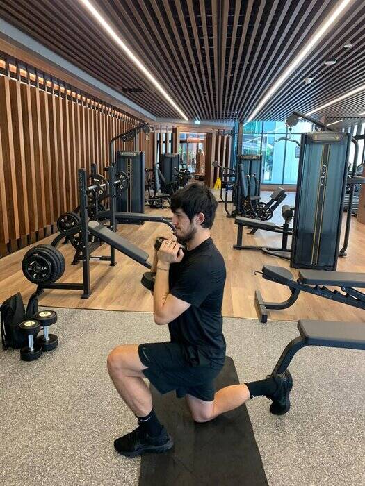 جنگ سردار با زمان؛ تازهترین تصاویر «آزمون» در کمپ تیم ملی