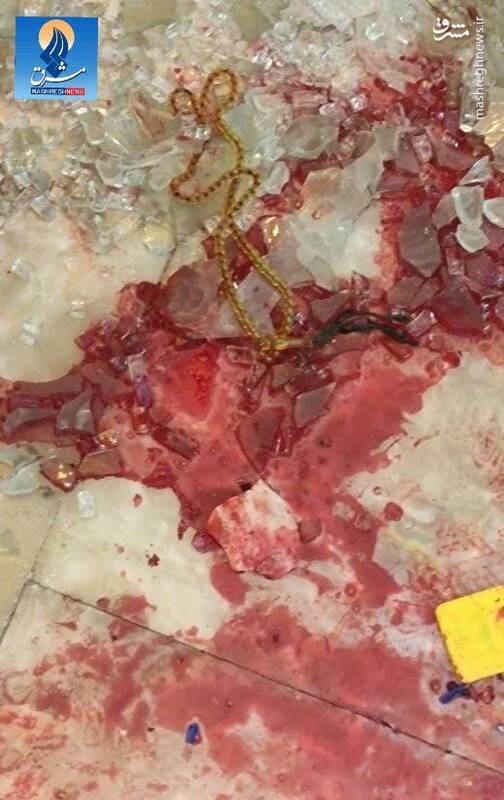 عملیات تروریستی در شاهچراغ شیراز با ۱۳ شهید و ۲۱ مجروح/ دو تروریست دستگیر شدند/ عامل حادثه تروریستی عنصر تکفیری- وهابی است +عکس