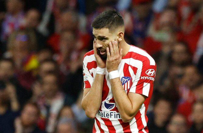 اوج جذابیت فوتبال در 5 دقیقه آخر بازی اتلتیکو با یاران آزمون / صعود تیم طارمی به عجیبترین شکل ممکن + فیلم 4