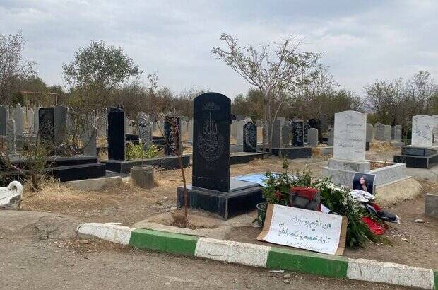 بفرمایید کوکتلمولوتوف بردارید!/ شش هزار کلمه از دیار مهسا امینی