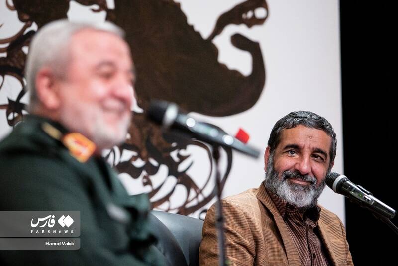 رونمایی از کتاب خاطرات مهدی سلحشور در دفاع مقدس/ از ۸۰ شهید در «باغ حاج علی» یاد کردم