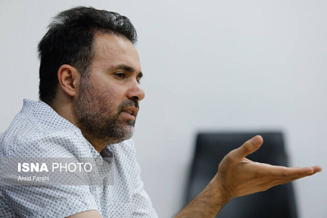 نصرتی: علی دایی به خودش آمپول میزد/ شیث به دنبال زرنگ بازی بود