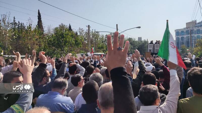 پیکر طلبه شهید علیوردی در تهران تشییع شد +فیلم