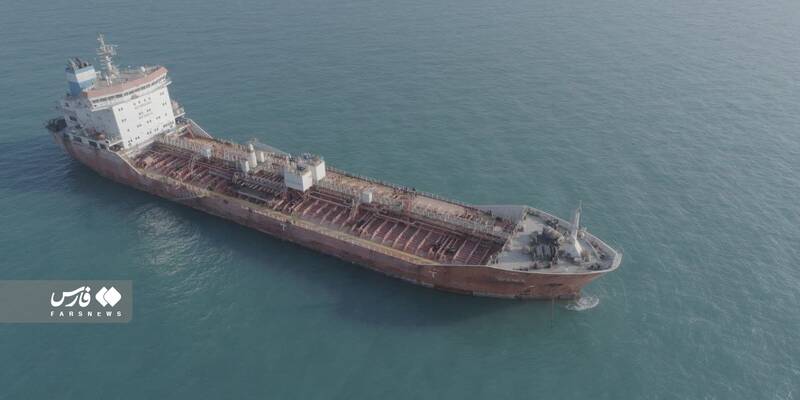 جزییات توقیف نفتکشی که سرشبکه قاچاق سوخت در خلیج فارس بود +فیلم و عکس