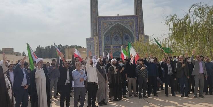 از بوشهر تا تبریز، دانشجویان یک کشور علیه اغتشاشات به پا خواستند + عکس و فیلم