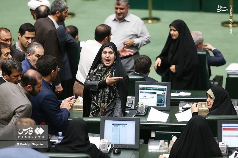 عکس/ جلسه استیضاح وزیر صمت در مجلس