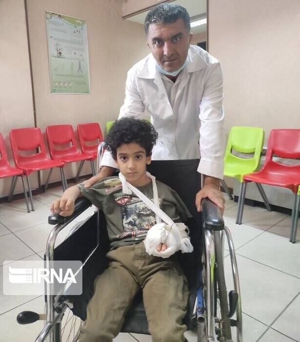 آرتین: اشکهایم را چگونه پاک کنم؟